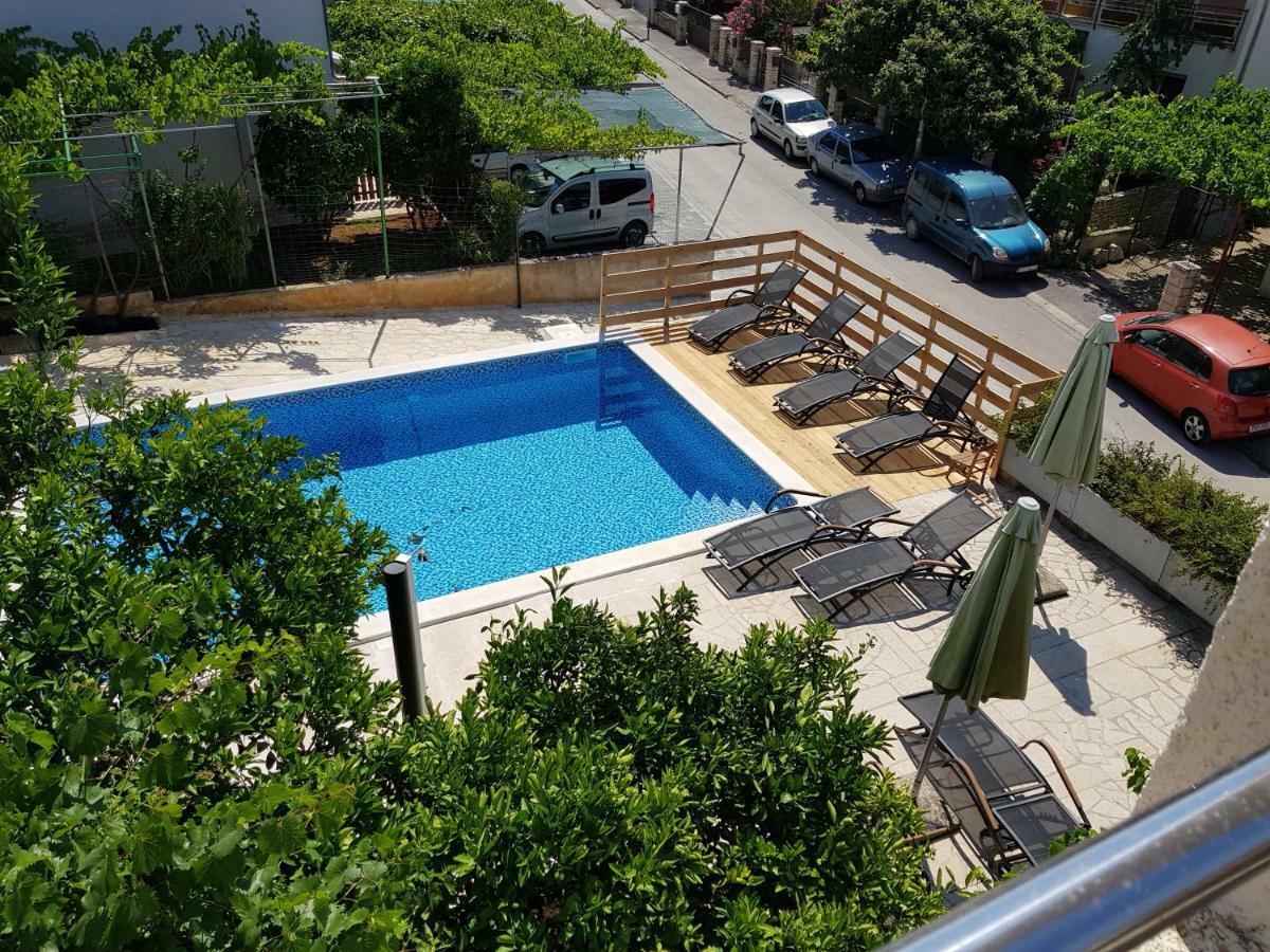 Apartment Petrinic V Pula Bagian luar foto