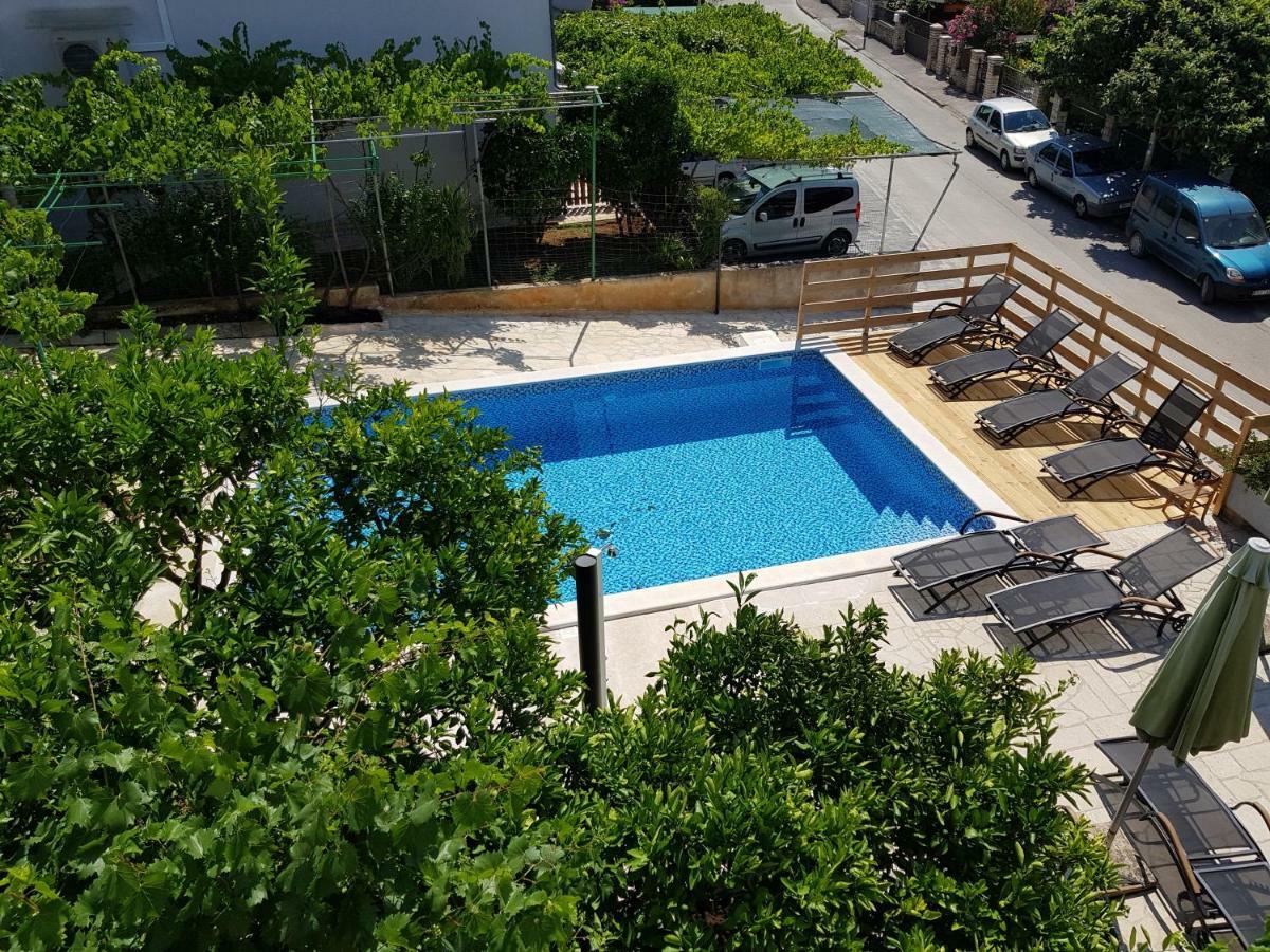 Apartment Petrinic V Pula Bagian luar foto